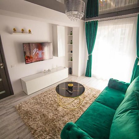 Toto'S Apartment Констанца Екстериор снимка