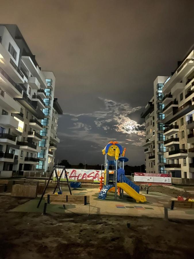 Toto'S Apartment Констанца Екстериор снимка